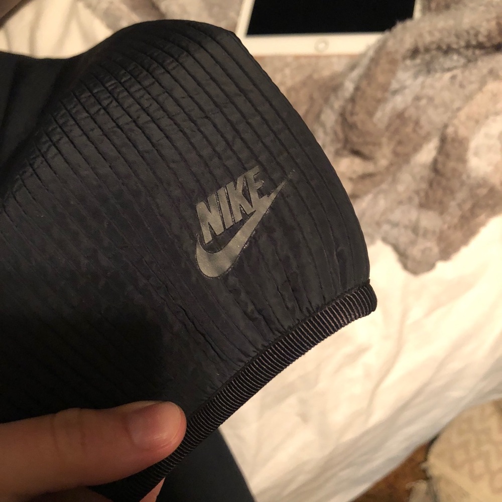 Nike Jacket - Picture 7 of 7